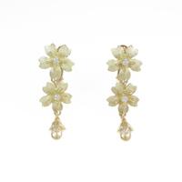 K18YG フラワー ダイヤモンドイヤリング