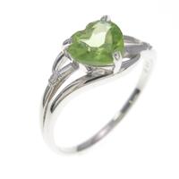 K18WG ハート ペリドットリング