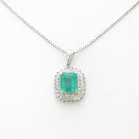 PT エメラルドネックレス
