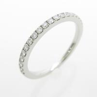 デビアス DB クラシック パヴェ ハーフバンド リング