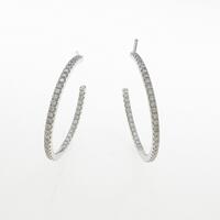 デビアス マイクロ パヴェ フープ ピアス