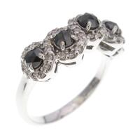 K18WG ダイヤモンドリング