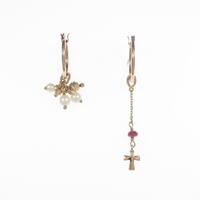 4゜C クロス ガーネットピアス