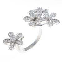 ヴァンクリーフ＆アーペル フラワー ダイヤモンドリング