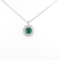 PT エメラルドネックレス