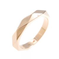 ブシュロン ファセット ミディアム リング