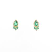 ベルシオラ エメラルドピアス
