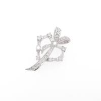 PT リボン ダイヤモンドペンダント