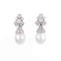 PT／K14WG シロチョウパールピアス