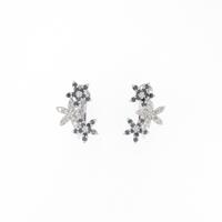 K18WG／K14WG フラワー ダイヤモンドイヤリング