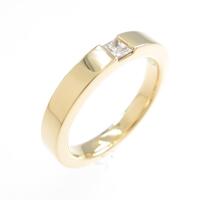 ハリーウィンストン プリンセスカット リング