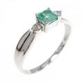 PT エメラルド リング 0.22CT