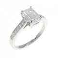 PT ダイヤモンド リング 1.098CT F VS1 エメラルドカット