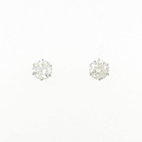 PT ソリティア ダイヤモンド ピアス 0.923CT