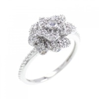 K18WG フラワー ダイヤモンド リング 0.30CT