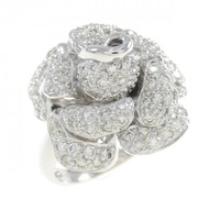 K18WG フラワー ダイヤモンド リング 1.47CT