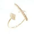 ヒロタカ ダイヤモンド リング 0.06CT