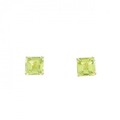 【新品】K18YG ペリドット ピアス 1.40CT
