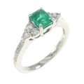 PT エメラルド リング 0.54CT