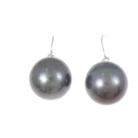 PT 黒蝶パール ピアス 13.2mm