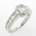 プラチナダイヤモンドリング 1．01ct・D・VVS1・エメラルドカット