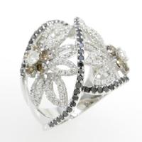 750WG フラワー ダイヤモンドリング10％引き