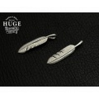 HUGEフェザーペンダント（プレーン）S/シルバー925