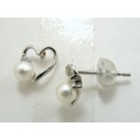 K18WG 　ダイヤとパール　ピアス 彼女 誕生日 ジュエリー アクセサリー ∞ jka794