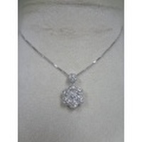 K18WGダイヤモンド１．０１ｃｔブラ付ネックレス