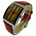SPQR　YOSEGHI WATCH　牛革（レッド）