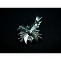 TRAVIS WALKER(トラヴィスワーカー)　ヴァラークロスペンダント【革紐付】　PDS038