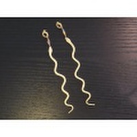 VITTI FERRIA CONTIN　ミラノから届いた蛇モチーフのロングメタルピアス（イタリア）