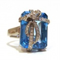 WGブルートパーズ＆ダイヤリボンリング