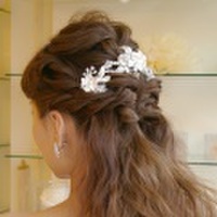 【シニヨンヘアに合わせたい】【エレガント系】ブライダル髪飾り　B-307