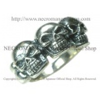 【ネクロマンス NECROMANCE】 スリースカルリング Three Skull Ring 骸骨 指輪