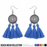 カラータッセルピアス