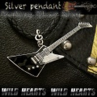 クリックポストのみ送料無料！ギターペンダントトップ ネックレストップ ギター シルバー925 シルバーペンダント silver pendant guitar silver necklace (ID tpdn0045)