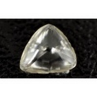 ダイヤモンド原石 ルース 0.20ct 【マクルと呼ばれる三角形のダイア原石。】