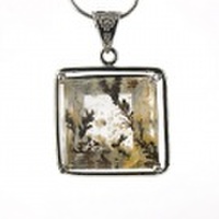 デンドリティッククォーツ