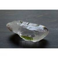 ヒマラヤ・ガネーシュヒマール産水晶　ポイント/原石【2】（79×28×31mm）