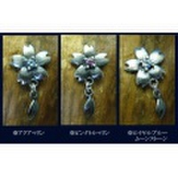 桜　ピアス　花一つタイプ　石入り