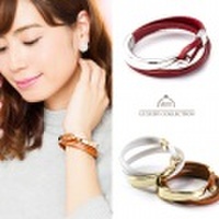 レザーブレスレット　牛革ブレスレット　レザーバングル　レディース 革 ブレスレット 本革レザーブレスレット　ゴールドブレスレット　シルバーブレスレット レザー ブラックブレスレット 上品　シンプル