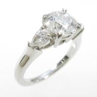 ハリーウィンストン ラウンドサイド ペアシェイプ リング 1．04ct・E・VS1・3EXT