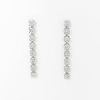PT ダイヤモンドピアス