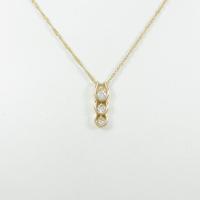 K18YG スリーストーン ダイヤモンドネックレス30％引き