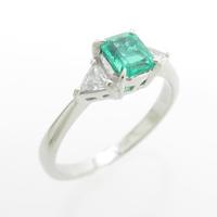 PT エメラルドリング