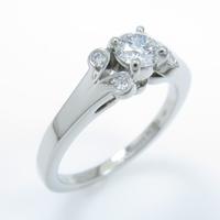 カルティエ バレリーナ リング 0．25ct・D・VVS2・EXT