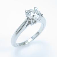 ハリーウィンストン ソリティア リング 0．51ct・F・VS2・3EXT