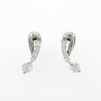 PT ダイヤモンドピアス
