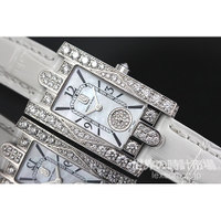 ハリーウィンストン　AVEQHM21WW231　　　HWアヴェニュー・クラシック　“オーロラ”